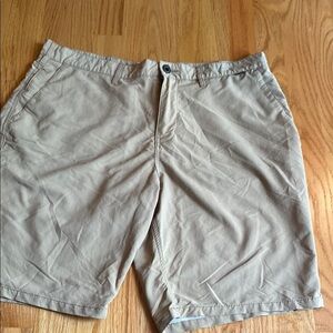 Hurley Men's Tan Flat Front Shorts